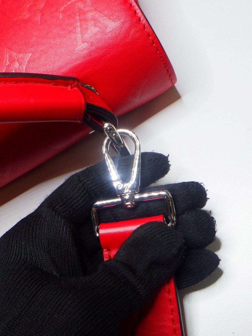 LV Red Monogram Leather Very One Handle Bag - Picture 9 of 12
